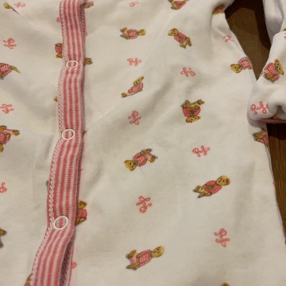 Ralph Lauren Bear Footie - 9 months - Picture 2 of 5